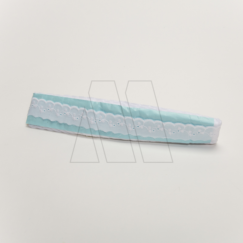 BRODERIE BATISTA DE 2.5CM X 13.7MTS