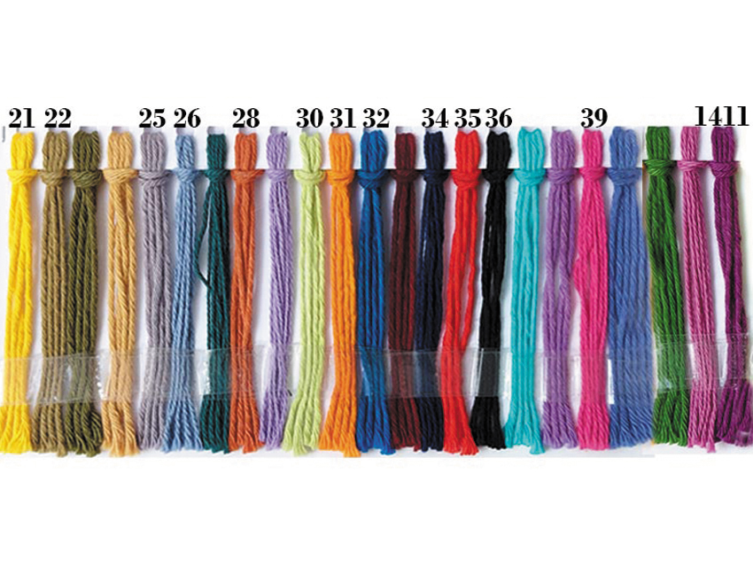 Caja por 12 Tubinos de Hilo colores surtidos 3037 – Comercializadora Maiyi  SAS